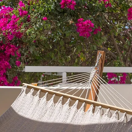 Grandpa's Yard * Adamantas (Milos)